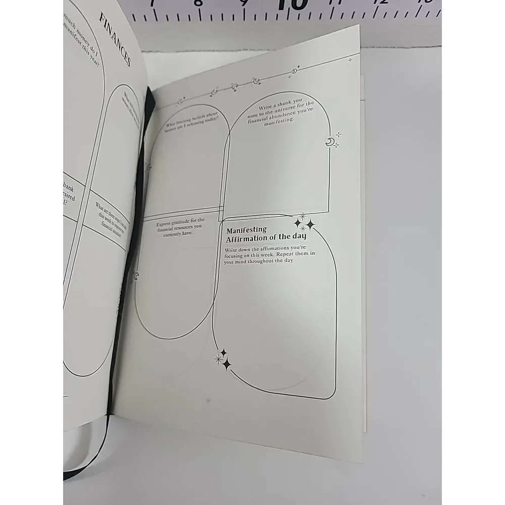 Manifestation Gold‎ Foiled Journal 